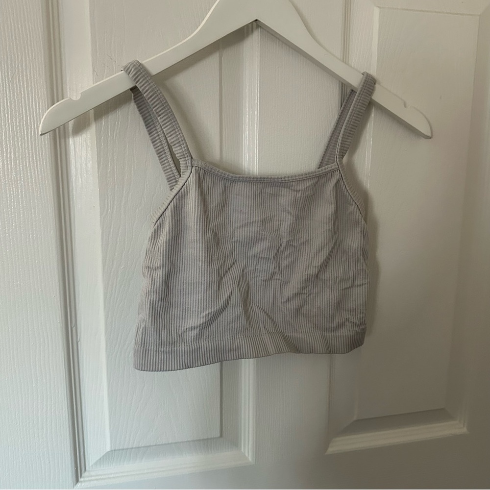 Gray Ribbed Sports Top - Picture 1 of 5